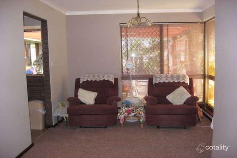 Property photo of 9 Hythe Road Marangaroo WA 6064