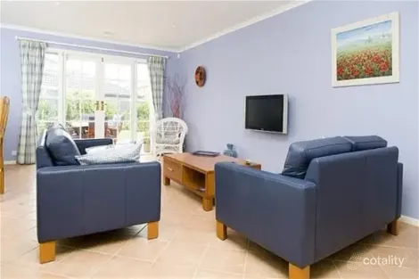 Property photo of 16 Hendry Close Nicholls ACT 2913