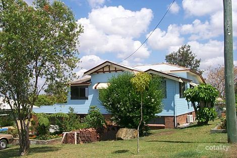 12 Cairns St, The Range, QLD 4700