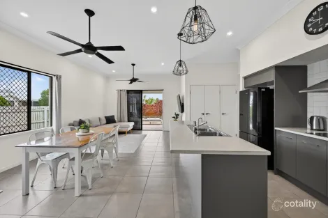 Property photo of 27 The Grange Shaw QLD 4818