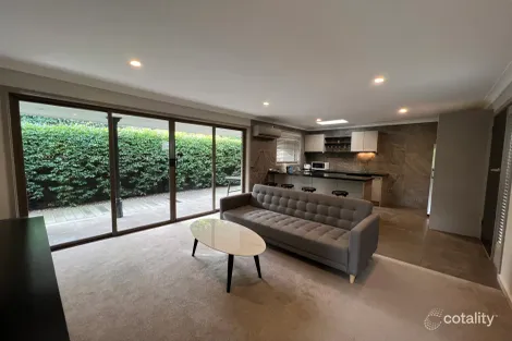 Property photo of 3/13 Alexander Avenue Mornington VIC 3931