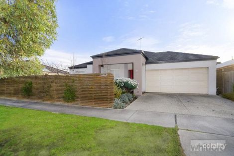 Property photo of 21 Morrow Crescent Leopold VIC 3224
