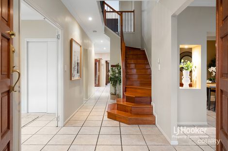 Property photo of 11 Memoire Court Eatons Hill QLD 4037