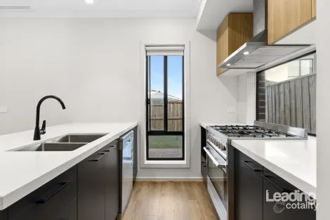 Property photo of 59 Romulea Circuit Diggers Rest VIC 3427