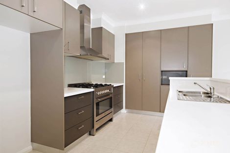 Property photo of 35 The Esplanade Caroline Springs VIC 3023