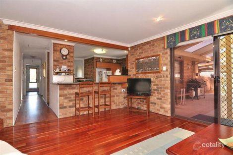 Property photo of 5 Bowyer Close Willetton WA 6155