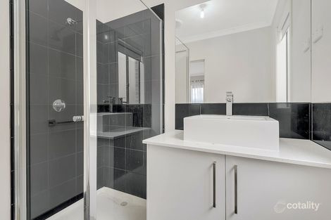 24 Bottlebrush Rd, Craigieburn, VIC 3064