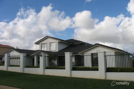 51 Ingles Cct, Arundel, QLD 4214