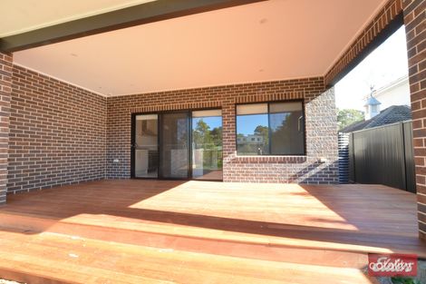 33b Budgeree Rd, Toongabbie, NSW 2146