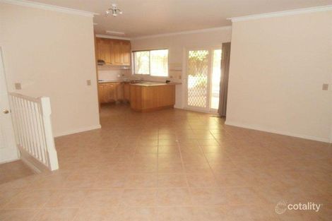 Property photo of 1/6 Lynden Grove Mount Waverley VIC 3149