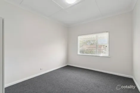 Property photo of 10 Payne Street Mangerton NSW 2500