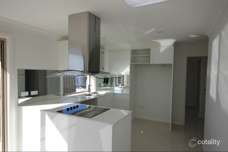 Property photo of 7 Browning Close Wetherill Park NSW 2164