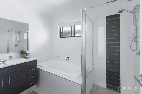 Property photo of 29 O'Reilly Drive Coomera QLD 4209