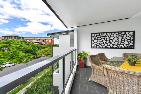 Property photo of 136/71 Beeston Street Teneriffe QLD 4005