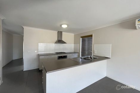 Property photo of 1 Jupiter Drive Truganina VIC 3029