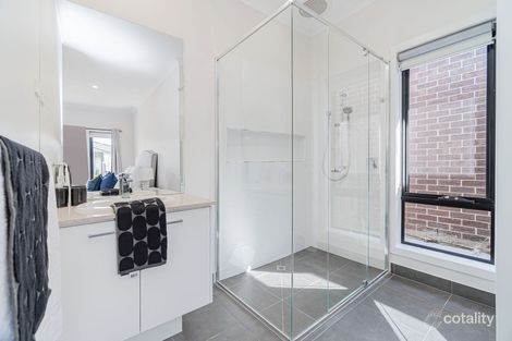 Property photo of 17 Guardian Street Mickleham VIC 3064