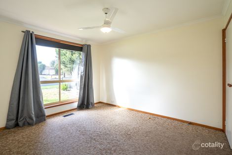Property photo of 17 Kinlora Avenue Epping VIC 3076