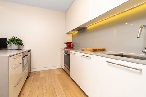 Property photo of 11/17-21 Eastlake Parade Kingston ACT 2604