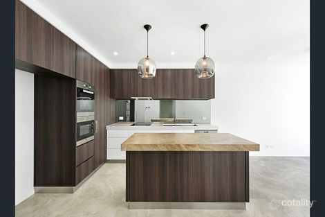 503/30 Brighton Pde, Southport, QLD 4215