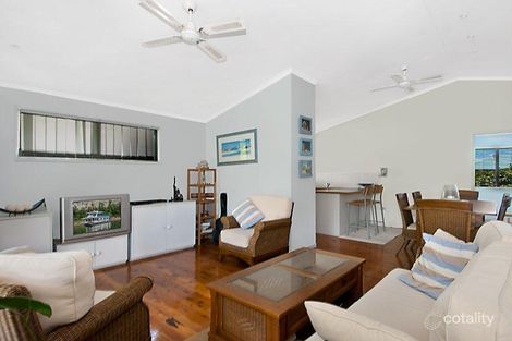 Property photo of 2 Bowsprit Place Sunrise Beach QLD 4567
