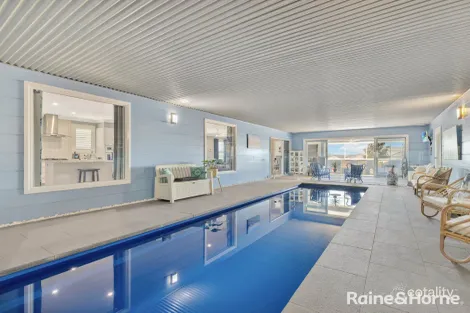 Property photo of 11 Twynam Avenue Windradyne NSW 2795