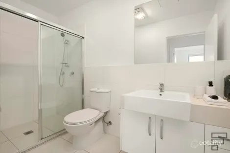 Property photo of 203/135 Lower Dandenong Road Mentone VIC 3194