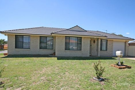 Property photo of 1 Giles Place Westdale NSW 2340