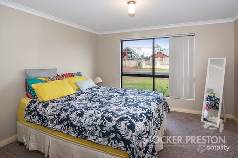 Property photo of 27 Seattle Court Quindalup WA 6281