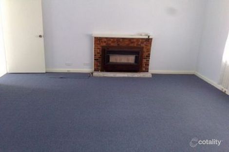 Property photo of 11 Ivanhoe Avenue St Albans VIC 3021