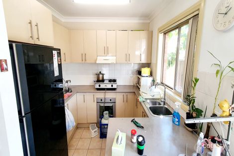 Property photo of 6/9-11 Weir Crescent Lurnea NSW 2170