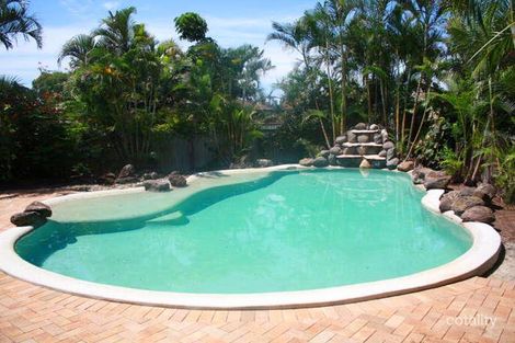 4 Fairsky Ave, Mermaid Waters, QLD 4218