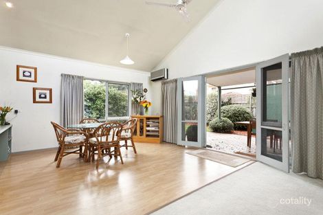 Property photo of 2/9 Sharon Street Doncaster VIC 3108