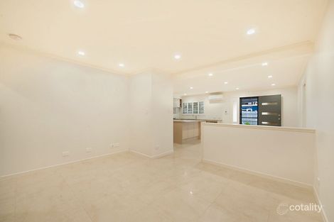 29 Mawarra St, Surfers Paradise, QLD 4217