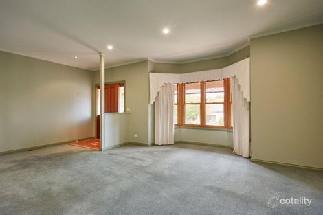 Property photo of 9 Bourke Drive Strathdale VIC 3550