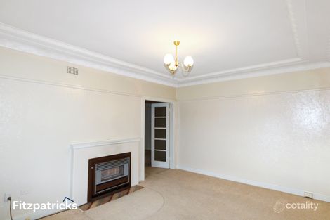 39 Heath St, Turvey Park, NSW 2650