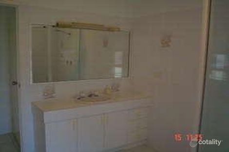 Property photo of 21 Redcliffe Avenue Seaforth QLD 4741