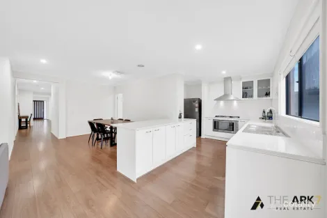 Property photo of 6 Liberator Drive Point Cook VIC 3030