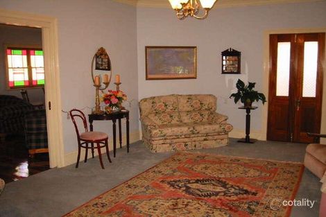 Property photo of 3 Glen Alpha Close Hillvue NSW 2340
