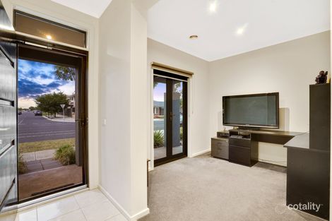 Property photo of 110 Inverell Parkway Tarneit VIC 3029