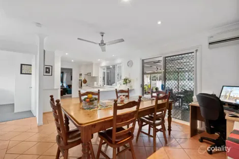 Property photo of 8 Rothfall Chase Aroona QLD 4551