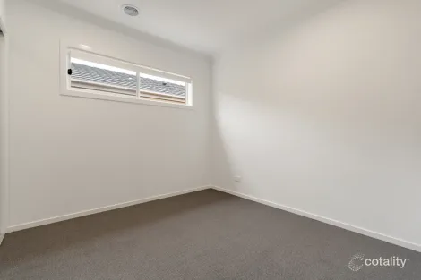 Property photo of 53 Sunflower Drive Beveridge VIC 3753