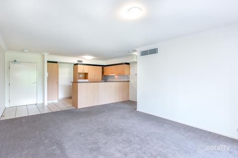 Property photo of 46/45 Deakin Street Kangaroo Point QLD 4169