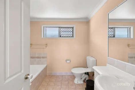 Property photo of 8/9 Orchid Crescent Fitzgibbon QLD 4018