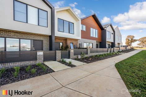 Property photo of 17 Cameleer Lane Strathnairn ACT 2615