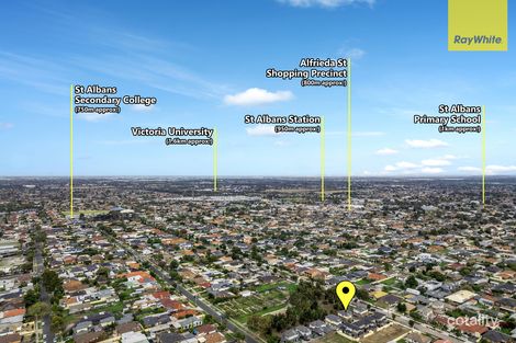 Property photo of 2/70 Oberon Avenue St Albans VIC 3021
