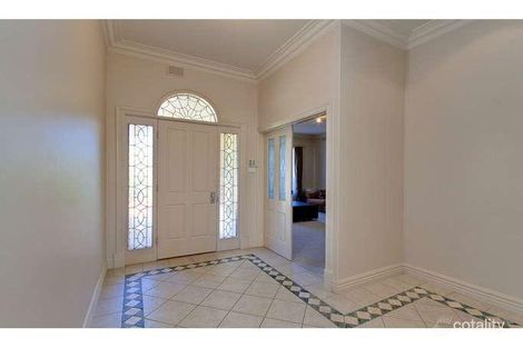Property photo of 36 Martin Avenue Fitzroy SA 5082