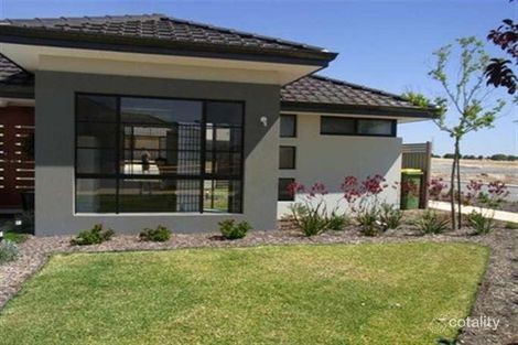 1 Burbidge Link, Piara Waters, WA 6112