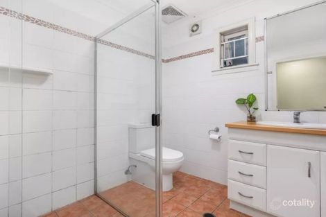 Property photo of 32 Miawela Street Seven Hills QLD 4170