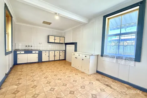 Property photo of 134 William Street Young NSW 2594