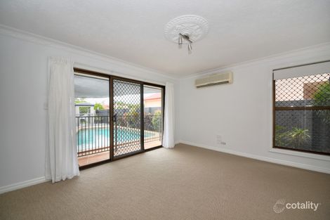 Property photo of 52 Wild Duck Drive Mermaid Waters QLD 4218